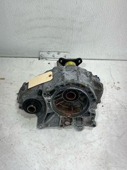 (6517) 20-24 Ford Explorer 3.3l AWD Transfer case transfercase 2020 2021 2022 2023 2024