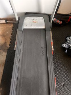 Sunny Health and Fitness treadmill