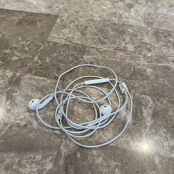 iPhone Earphone (lightening)