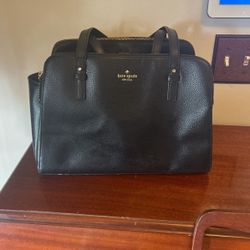 Black Kate Spade Purse 