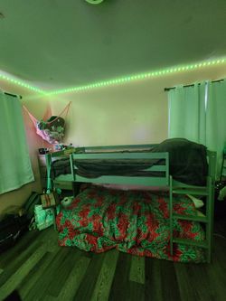 Used bunkbeds