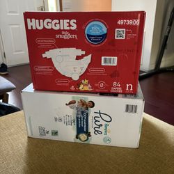 Newborn Diapers  And Premie Diapers