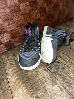 kyrie irving shoes