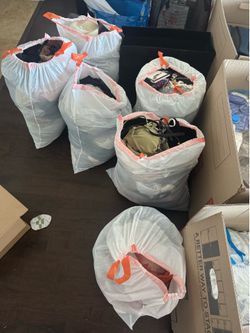 Used women clothes  six bags
