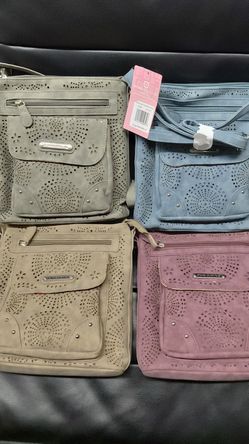 Stone Mountain Crossbody Handbags, buy per piece 😱50% OFF MSRP or better pricing in quantity!