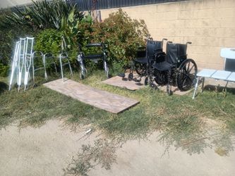 Chairs bench and walkers 180por todo