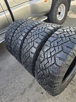 4 used tires 275 65r18 Goodyear wrangler $200.00 all 4
FIRM PRICE, FIRM PRICE FIRM PRICE, FIRM PRICE FIRM PRICE, FIRM PRICE