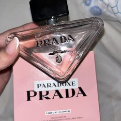 Prada Paradoxe Virtual Flower Perfume