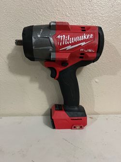 Milwaukee Fuel M18 1/2 Impact Wrench