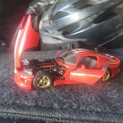 1/24 Scale Dodge Viper 
