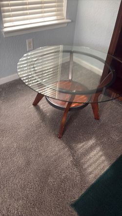 Coffee table/ end tables