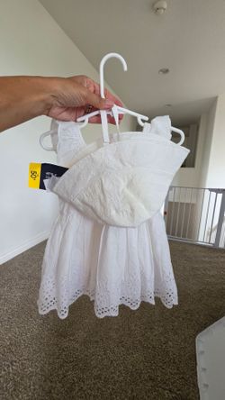 New Gap sundress and hat
