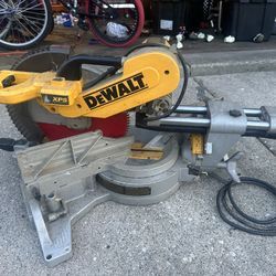 Dewalt Double Bevel Compound Sliding Miter Saw 12in Corded