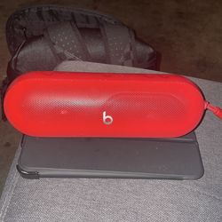 Beats pill speaker