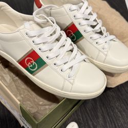 Gucci Size 7  Original 