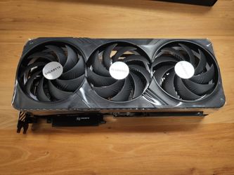 Gigabyte RTX 4090 GPU