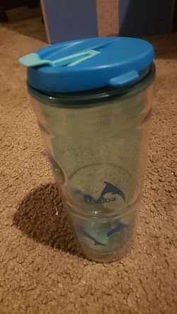 Large size dolphin print insulated spill-proof tumbler cup