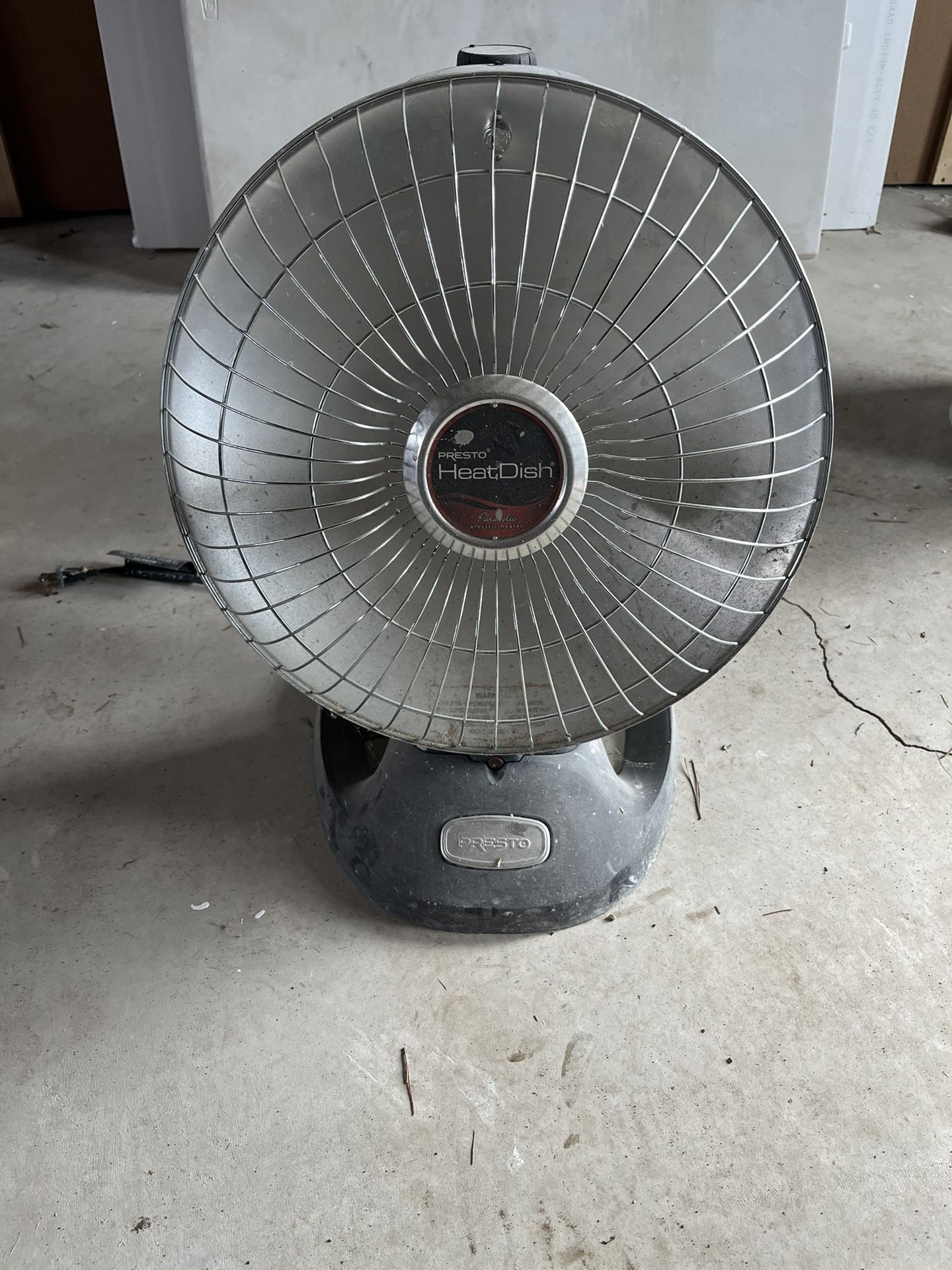Presto Heat Dish - Space Heater