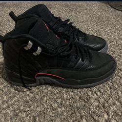 Jordan 12 Utility Size 6Y $100