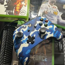 XBOX ONE BUNDLE FREE GAMES 2 Controllers