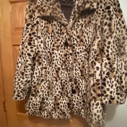 Leopard Print Faux Fur- Size L Brand New