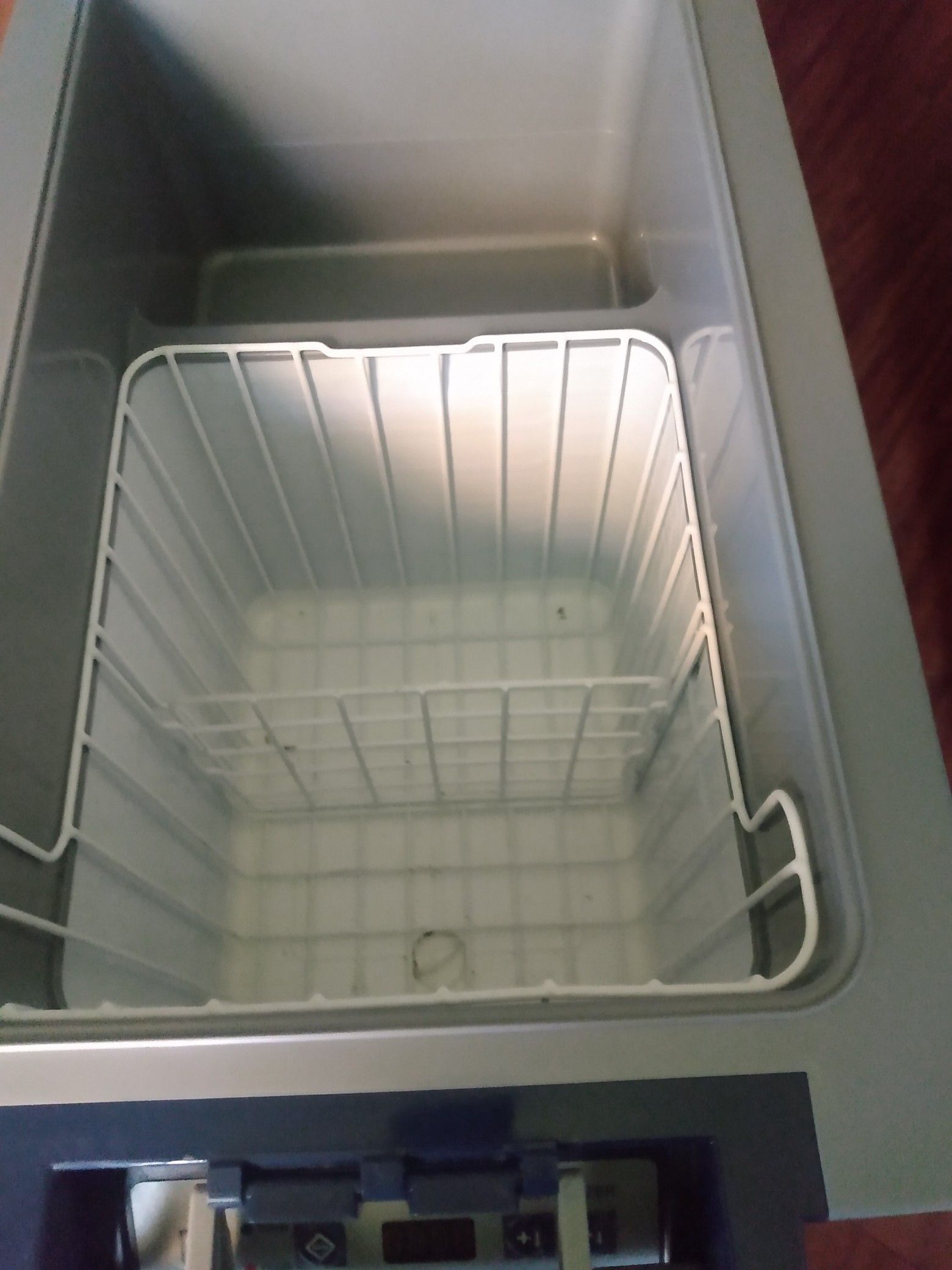 ARB -Fridge - Freezer 50 Quarts