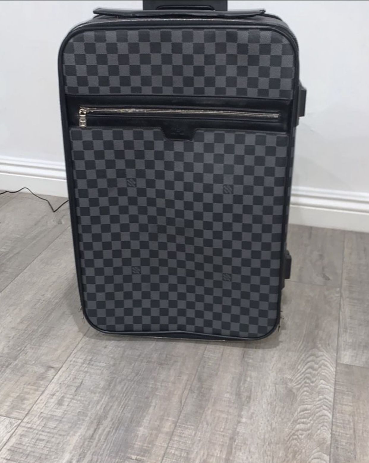 Authentic Travel Bag Louis Vuitton