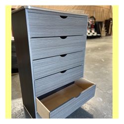 Dresser/Five drawers dresser