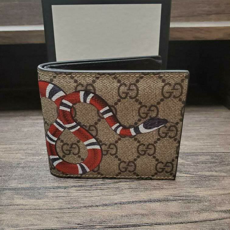 Review of Gucci Snake Wallet!! 