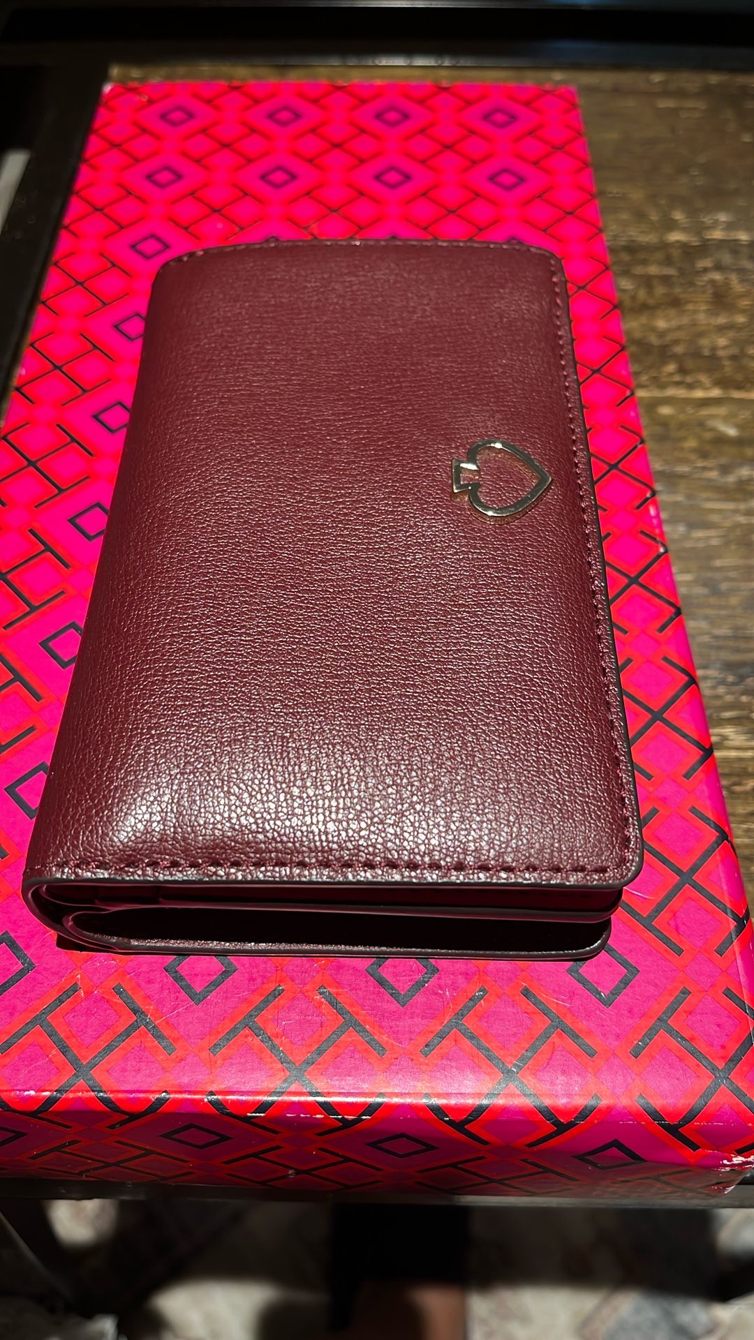 Wine-colored wallet Kate Spade New York
