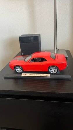Maisto Dodge Challenger Concept