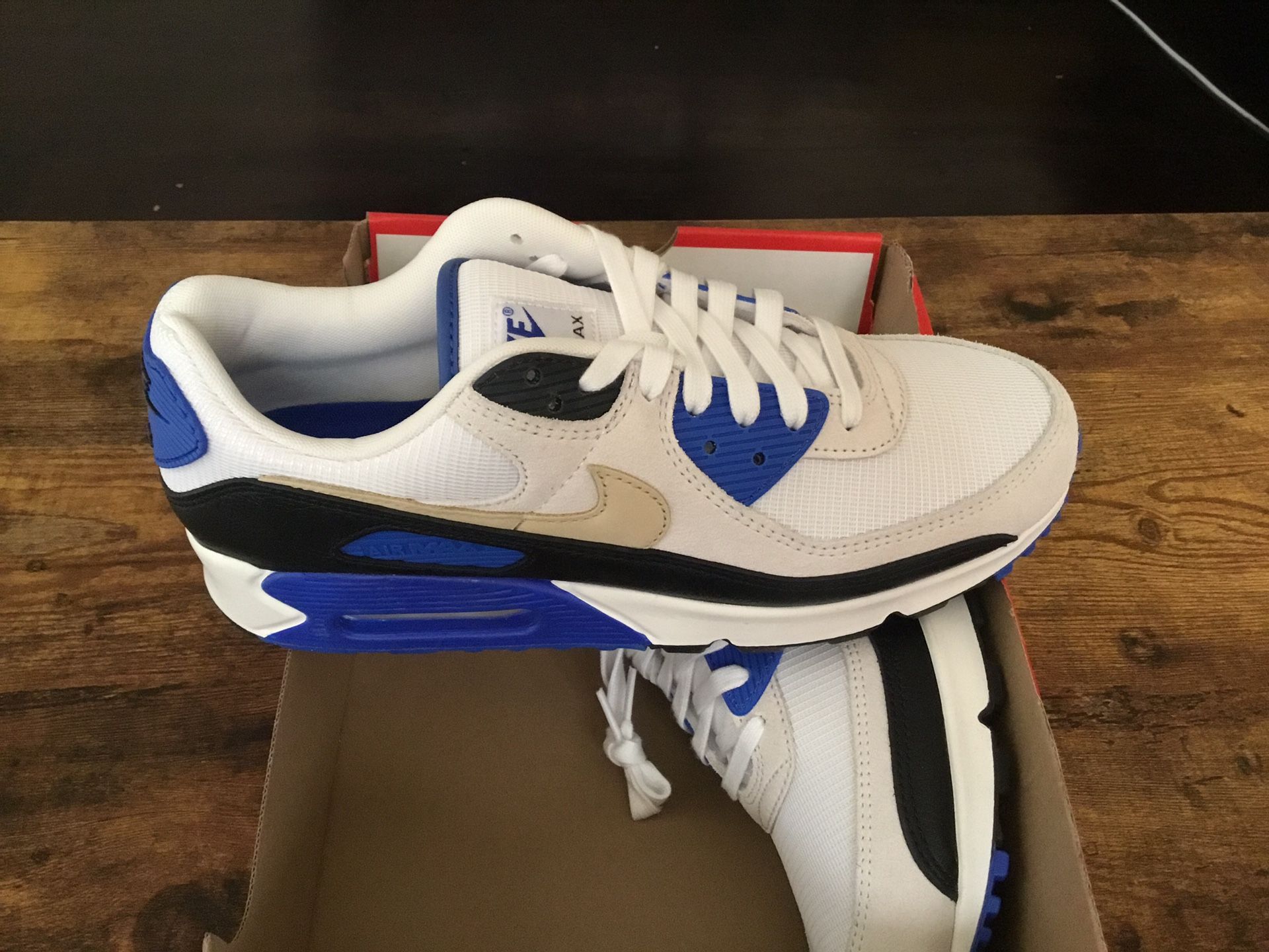 New Men’s Nike Air Max 90 size 11