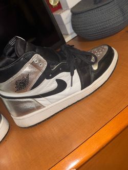 Air Jordan 1 High sliver toe Woman Size10.5/Men9