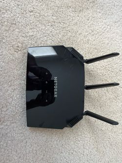 NETGEAR® AC2000 Smart WiFi Router Model: R6850