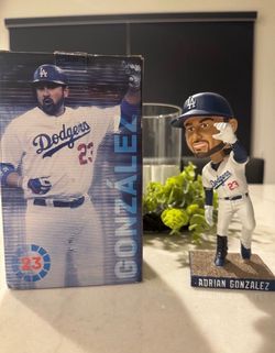 LA Dodgers Bobbleheads Adrian Gonzalez #23 & Corey Seager