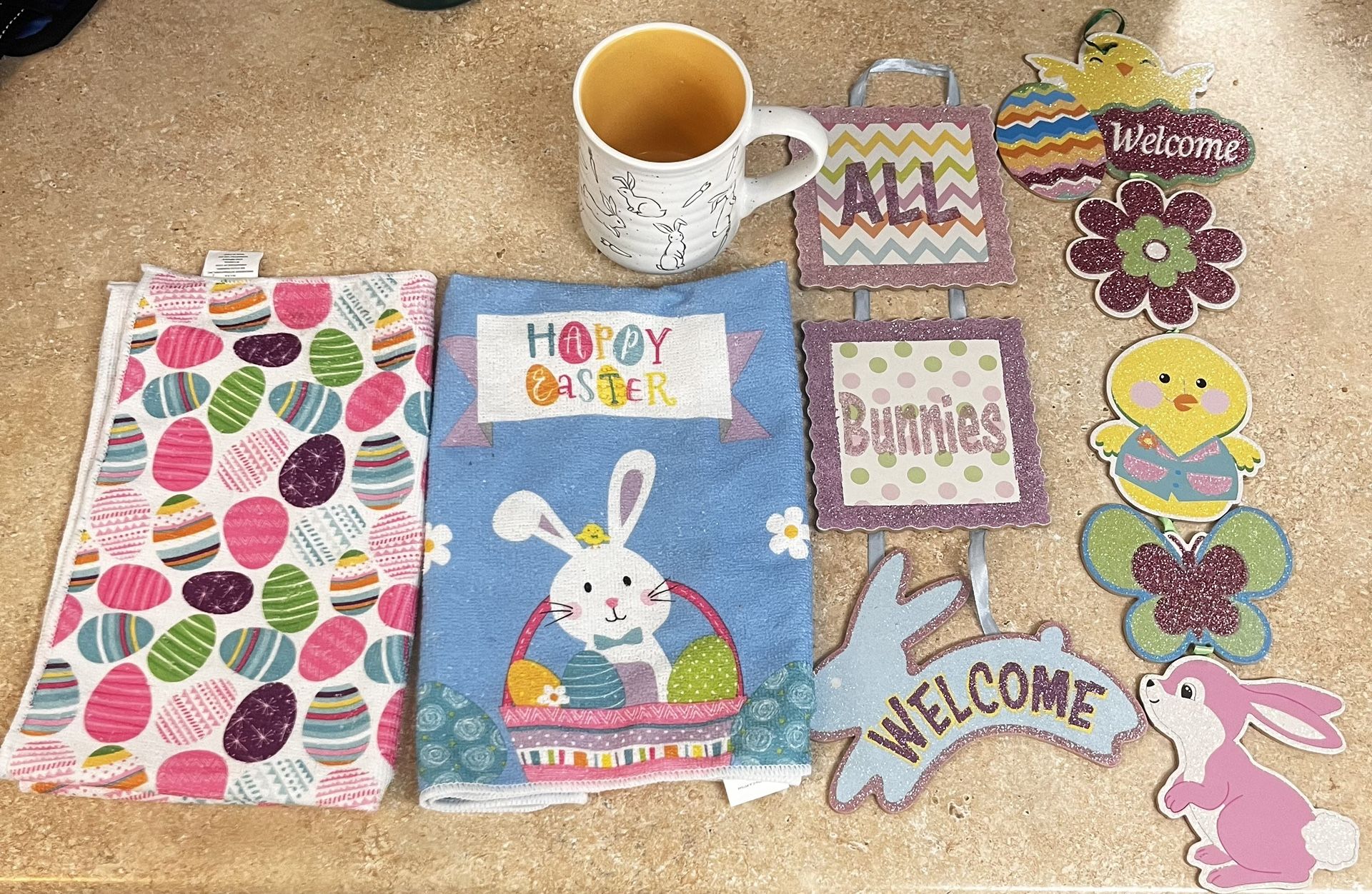 Cute Easter Decorations & Mug
