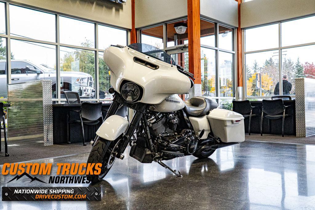 2020 Harley-Davidson Street Glide Special