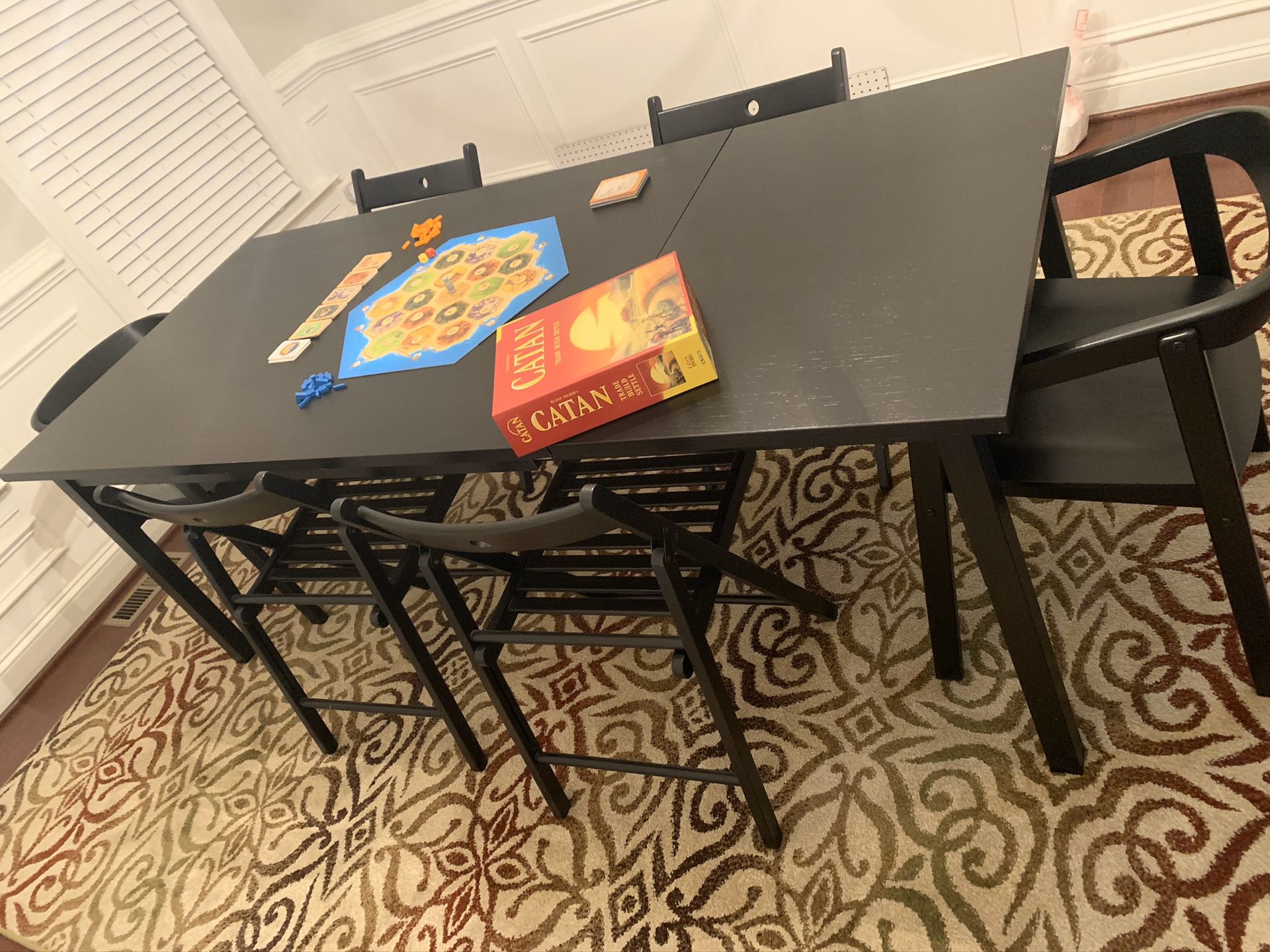 Ikea extendable Dining table