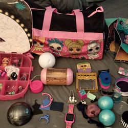 LOL Surprise Watch Dolls Carrying Case Random Pieces 