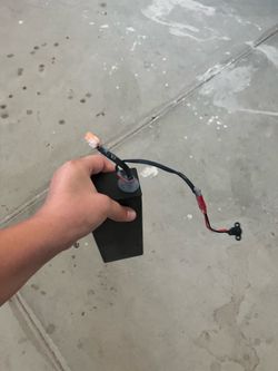 E scooter battery