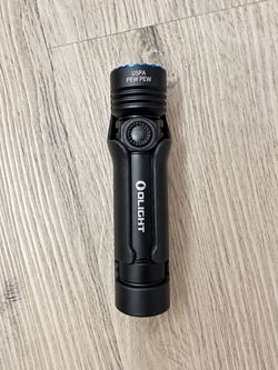 Olight Seeker 4 Pro 4600 Lumen Rechargeable Flashlight