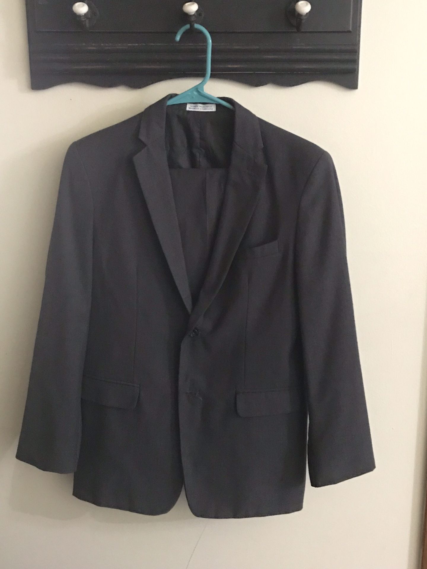 Boys Regular Size 18 Suit