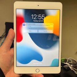 iPad Mini 1, Wi-Fi Internet Access,  iCloud UNLOCKED,  Excellent Condition 