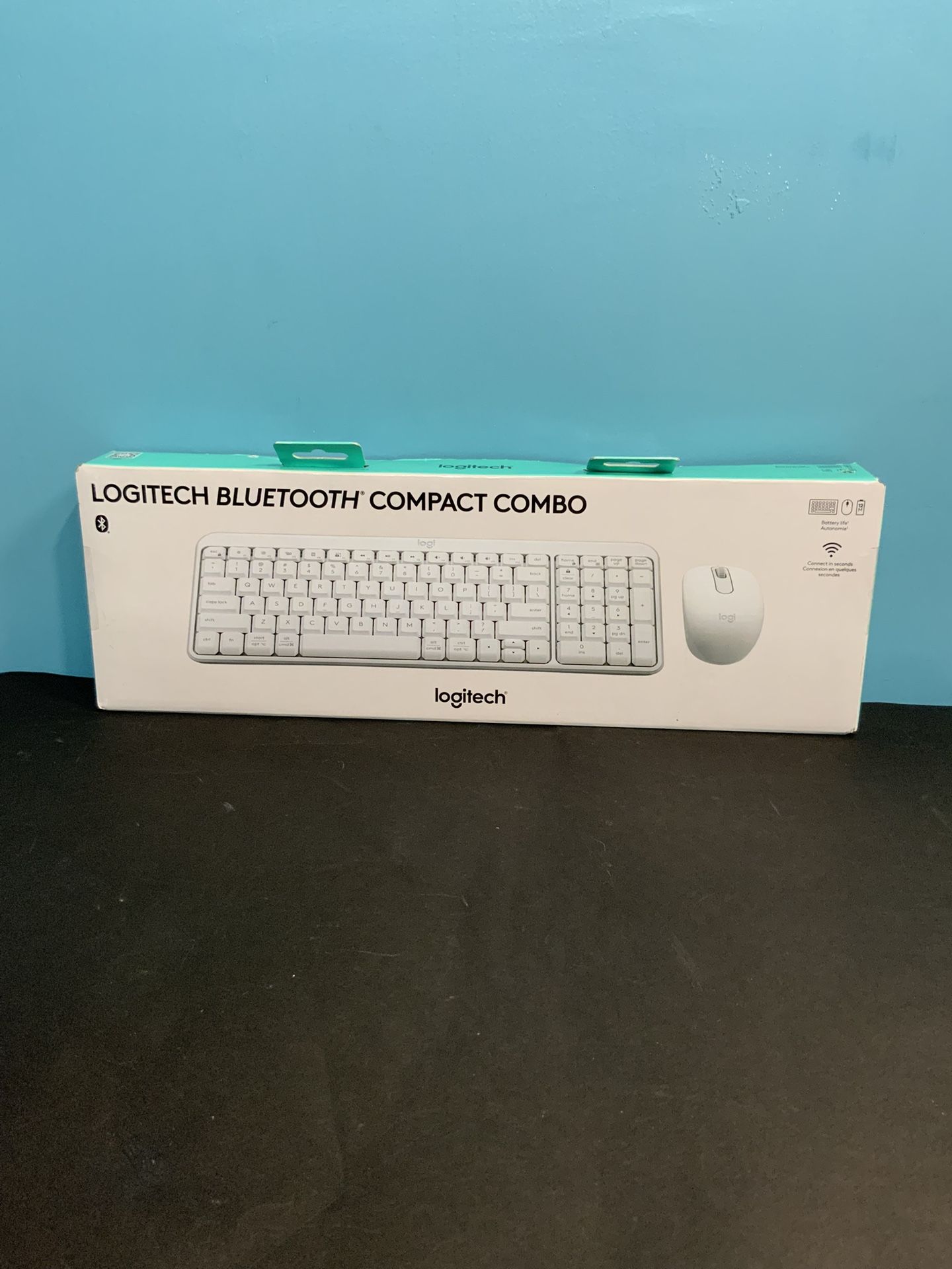 Logitech Bluetooth Compact Combo - White