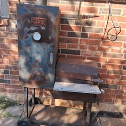 New Braunfel Smoker