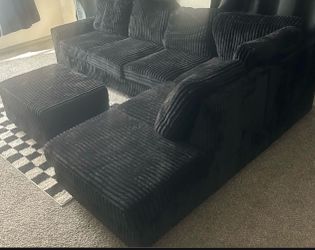 Couch set with center piece