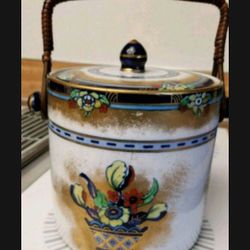 Antique Losol Ware By Keeling & Co "Rushton" Biscuit Barrel