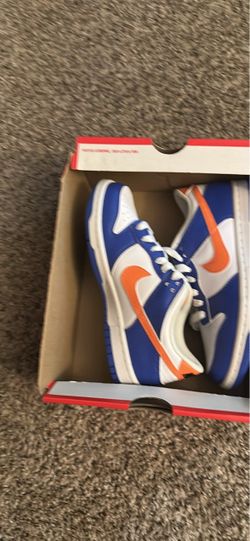 Nike dunks size 4 brand new