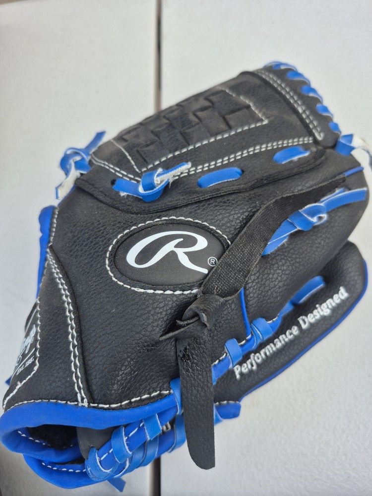 Rawlings Baseball Glove