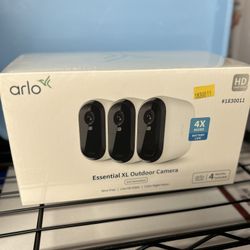 Arlo Essential XL Outdoor HD Camera (2nd Gen) 3 Pack with 4 Month Subscription
